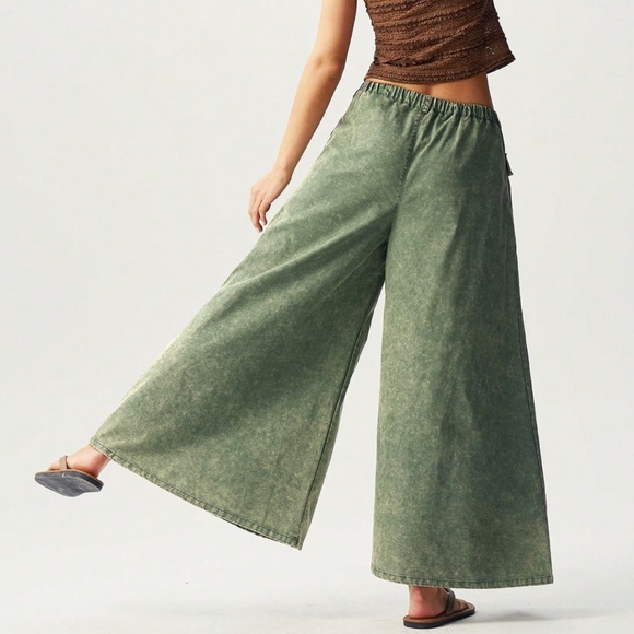 Boho Mineral Wash Green Pockets Stretchy Waist Wide leg Denim Pants - Picture 4 of 6